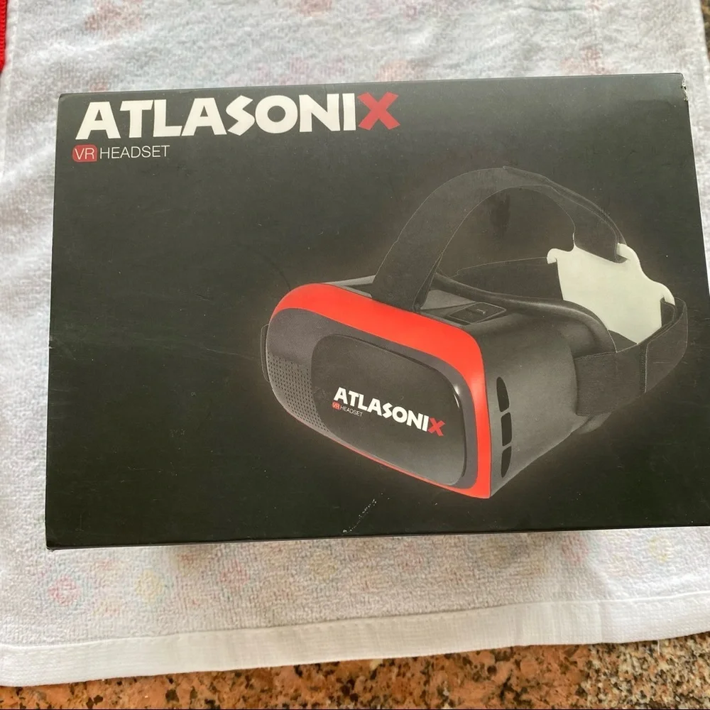 NWT AtlasoniX VR Headset